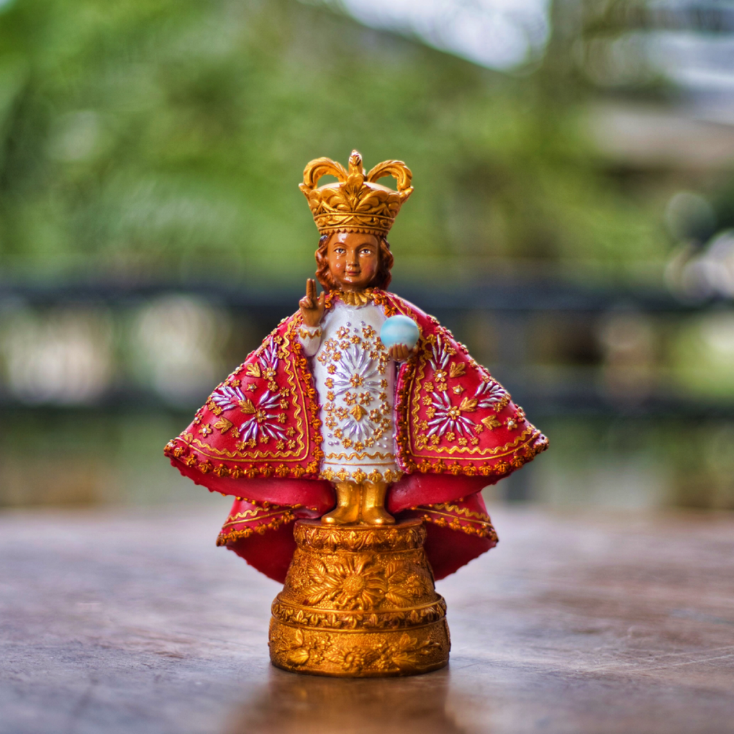 Sto Niño De Cebu Statue