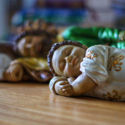 Sleeping Baby Jesus Statue