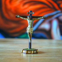 Load image into Gallery viewer, San Marcello’s Crucifix (Urbi et orbi) - 8 inches